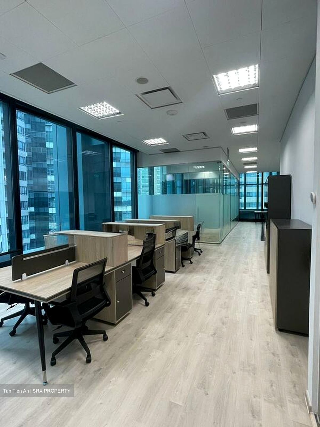 Hub Synergy Point (D2), Office #625903691